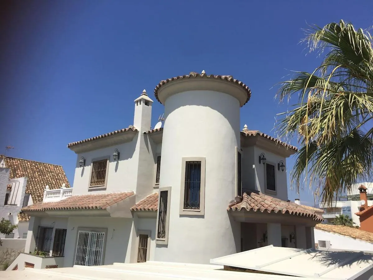 Exclusivo Con Piscina De Uso Privado, Barbacoa Y Las Mejores Playas A 500 Metros Marbella Spain